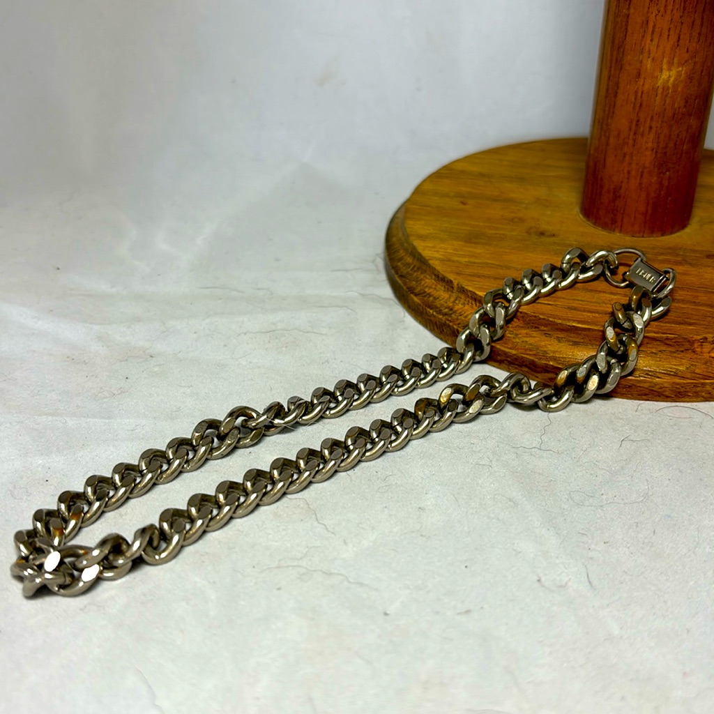 Lisner Heavy Cable Chain ?? Very Short Necklace Or Really Big Bracelet.